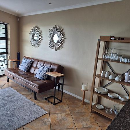 The View At Whale Cove De Kelders Apartment Exterior foto